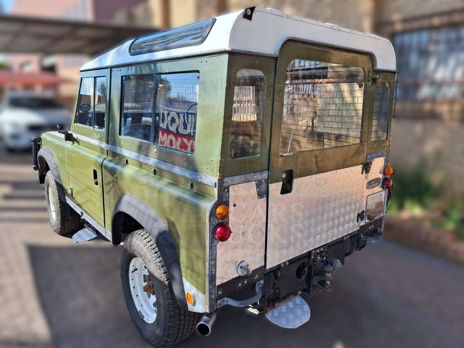 Land Rover Defender Series 3