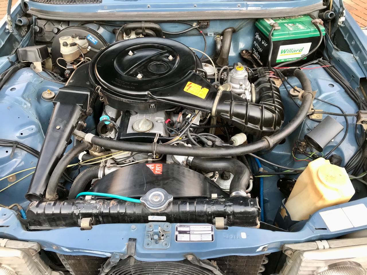 1984 Mercedes Benz W123 200